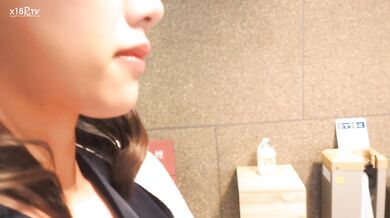 【中文字幕】ｽｲｰﾄﾙｰﾑNTR　妻から送られてきた疑惑の写真